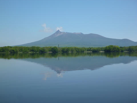湖面に映る駒ケ岳.JPGのサムネイル画像
