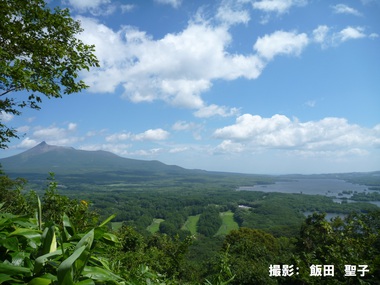 7月「風そよぐ丘から」.JPG