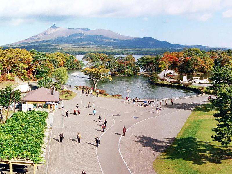 大沼公園広場展望閣屋上から – 大沼発見ナビマップ｜まるごと大沼